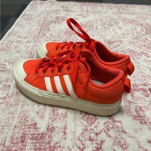 Adidas red bravarda 2.0 platform sneakers